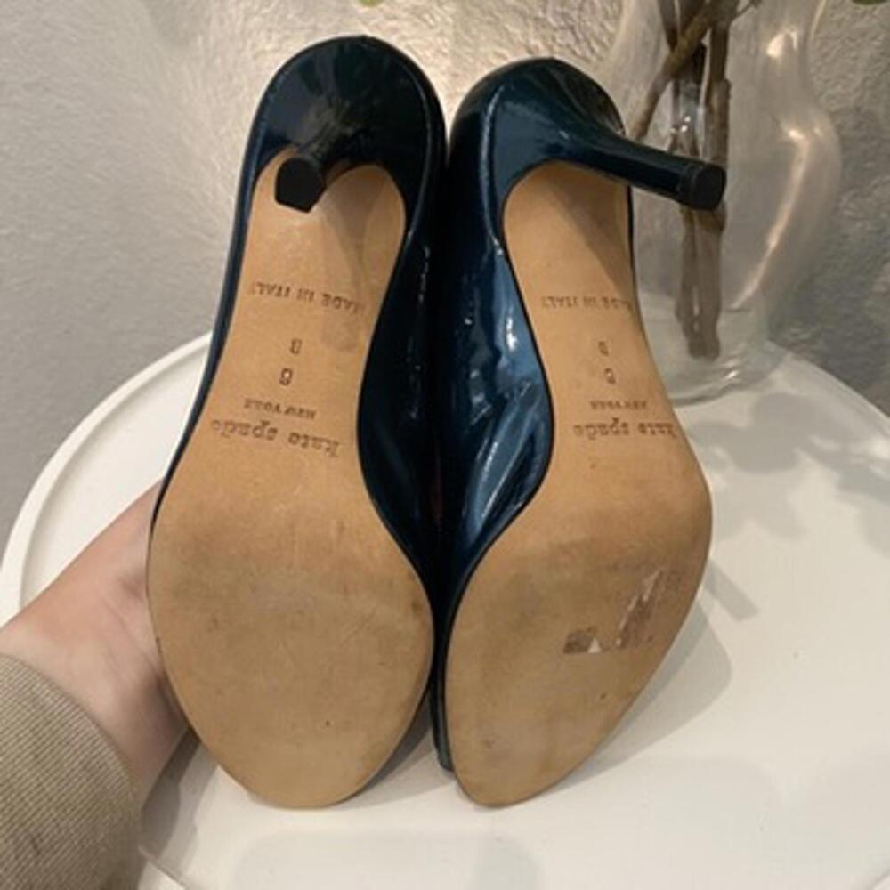 Kate Spade Emerald Patent Leather Heel Peep Toe Cross 6 Women Green Excellent - Picture 6 of 7